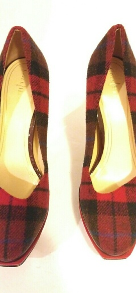 Cole Haan Nike Air Red Plaid Pumps - Picture 7 of 7